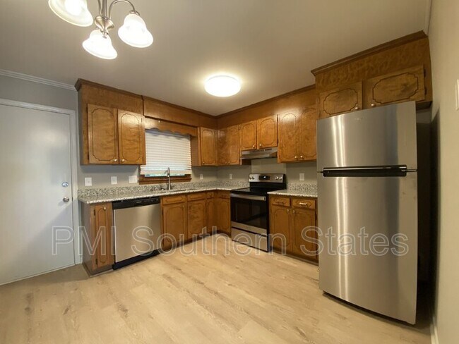 Building Photo - 215 Jonesville Rd