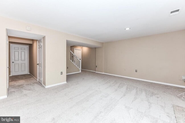 Building Photo - 3801 Grand Jct Ct
