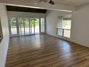 Building Photo - Spacious 3BR/2BA Split-Level End Unit with Private Courtyard