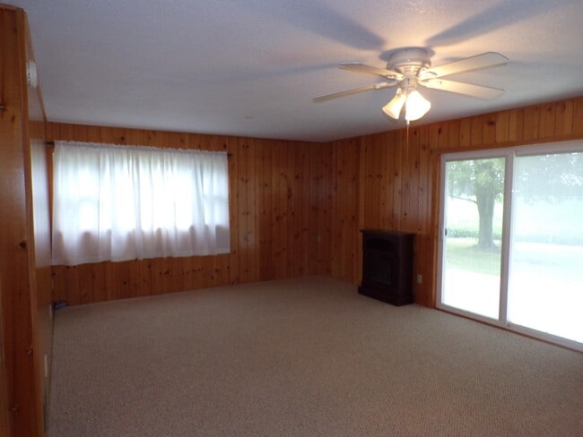 Building Photo - 14780 Lickley Rd