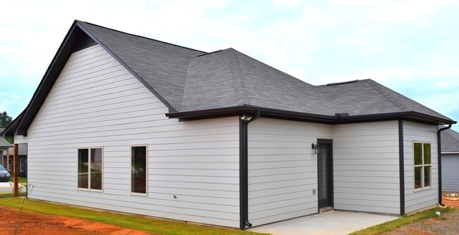 Building Photo - Home Available for Rent in Margaret, AL... View with 48 Hours Notice!