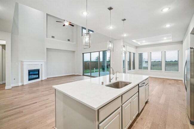 Building Photo - 13803 Dorado Pointe Dr