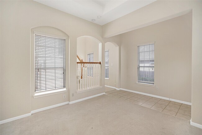 Building Photo - 111 Zephyr Bend Pl