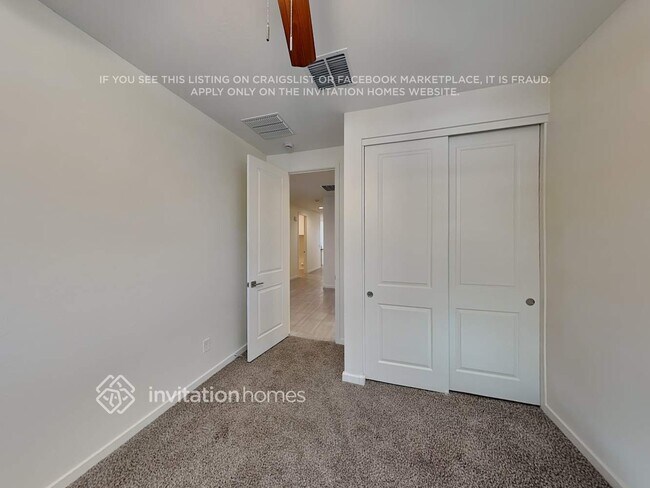 Building Photo - 17692 W Fetlock Trail