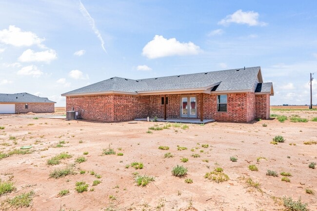 Building Photo - 10517 East C R 7400
