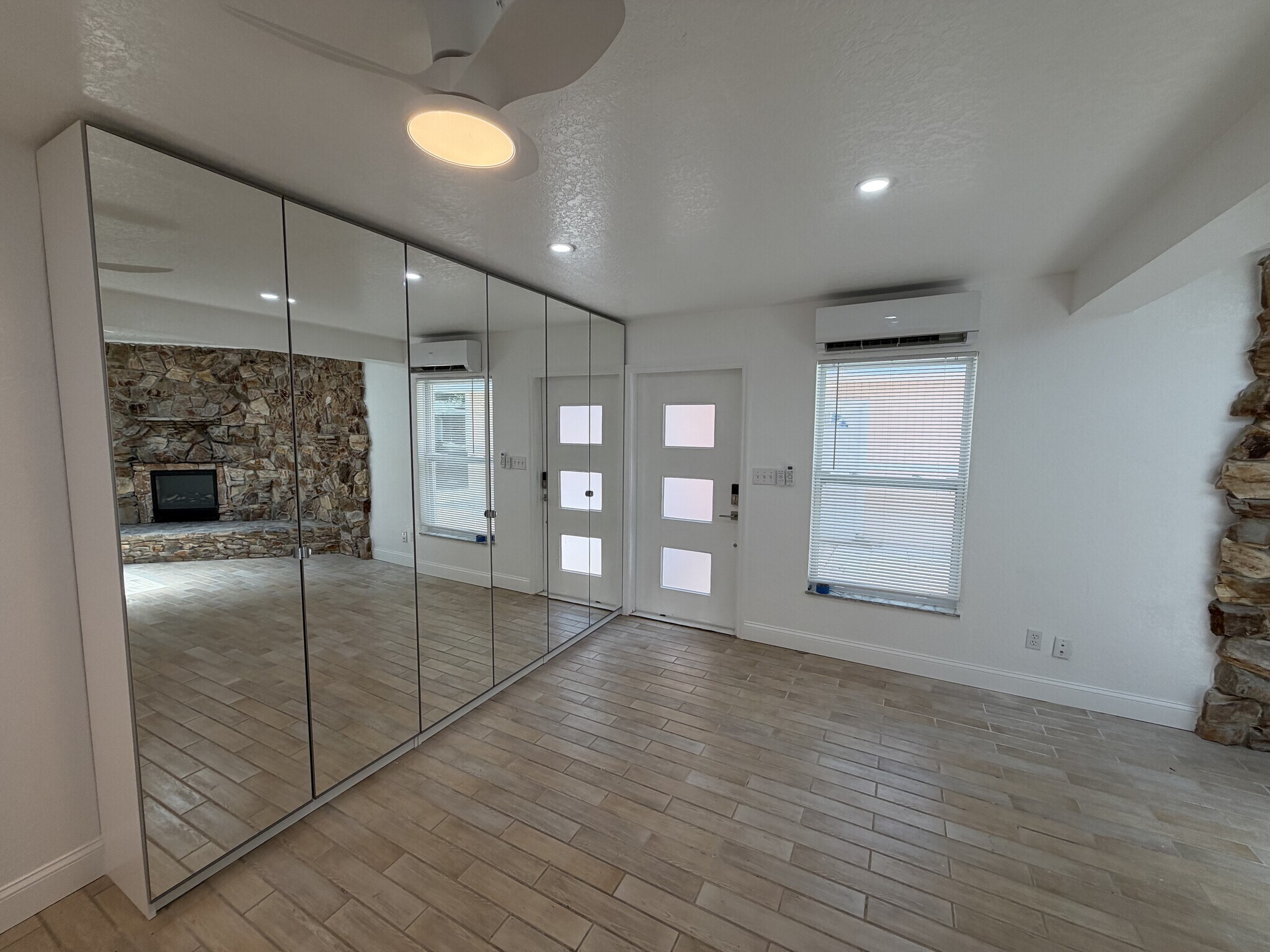 Building Photo - 1 Bed/1 Bath