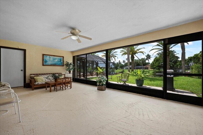 Building Photo - 1419 Riverside Cir