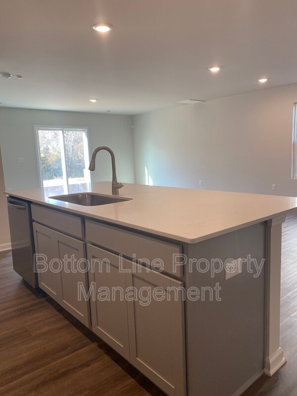 Building Photo - 1472 Forkhorn Dr