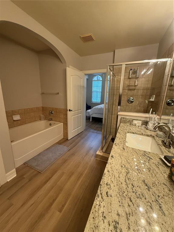 Building Photo - 515 Mirasol Cir