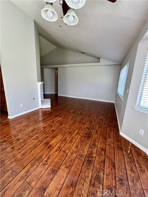 Building Photo - 2105 Villines Ave