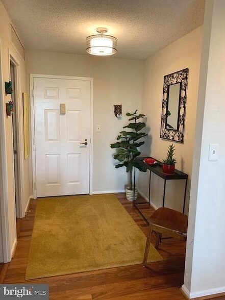 Building Photo - 5903 Mt Eagle Dr