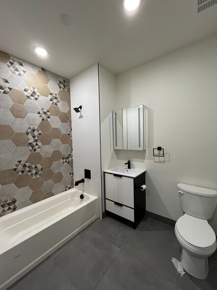 Building Photo - 166 Martin Luther King Jr Dr