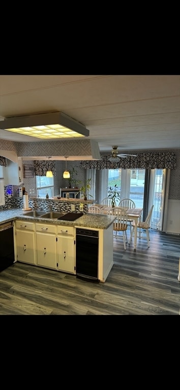 Building Photo - 100 Phelps St