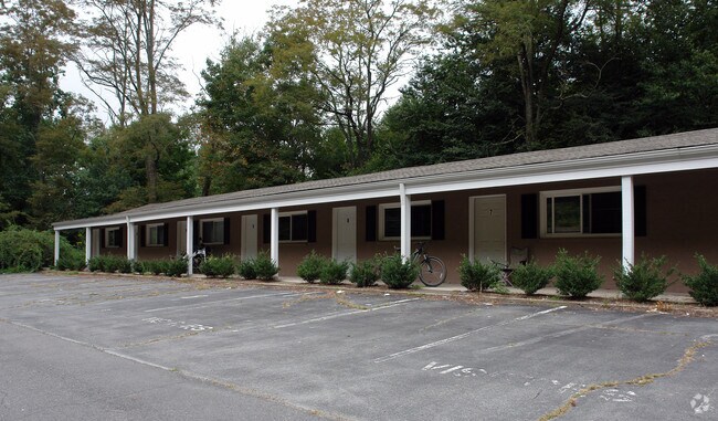 Building Photo - 4146 NC 105 Hwy S