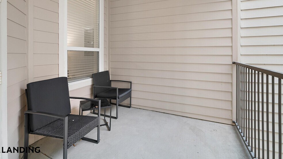 Building Photo - 155 Birdsall St