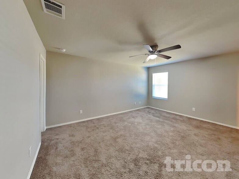 Building Photo - 8525 Amistad Cove