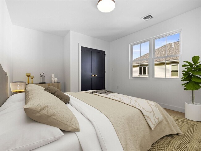 Building Photo - 23 Winter St