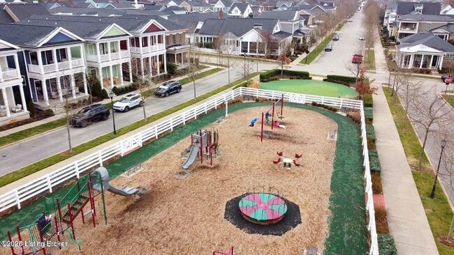 Building Photo - 10606 Norton Commons Blvd