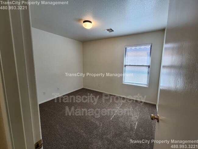 Building Photo - 5854 E Harmony Ave