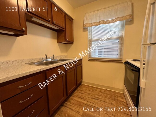 Building Photo - 1 Bedroom, 1 Bathroom unit in White Oak mo...