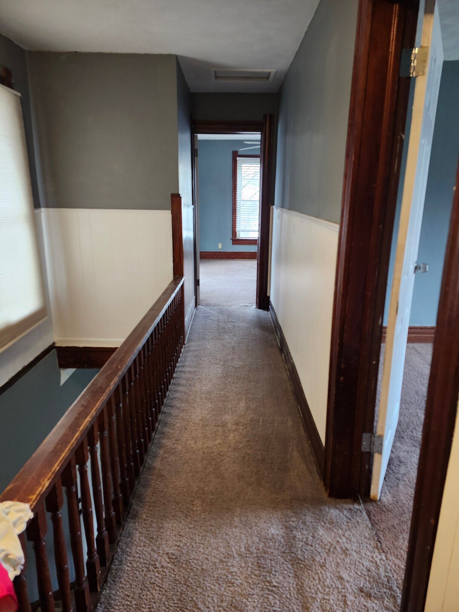 Building Photo - 535 S Maple St