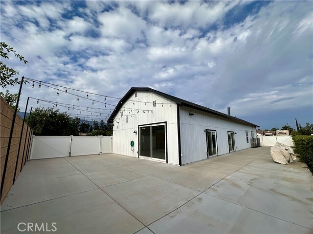 Building Photo - 13253 Owens Ct