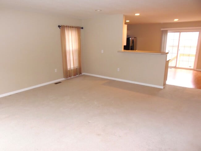 Building Photo - Two Bedroom Dublin Condo Rental at Hayden ...