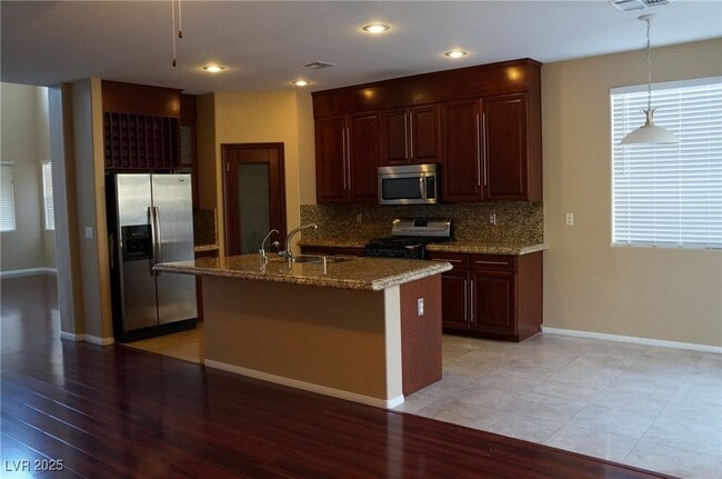 Building Photo - 235 Crooked Tree Dr