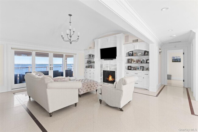 Building Photo - 17 Ludlow Ln