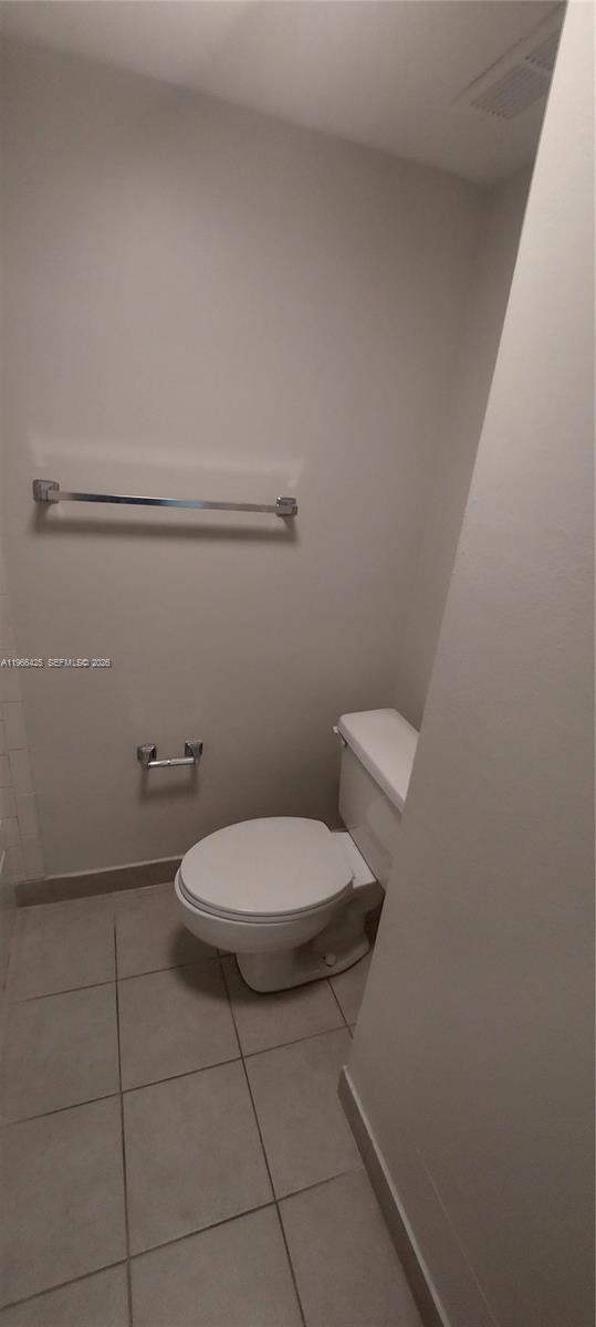 Building Photo - 4334 NW 9th Ave