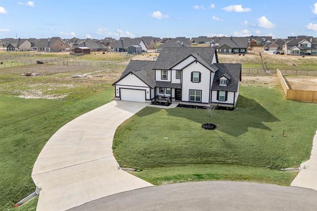 Primary Photo - 127 Clearwater Ct