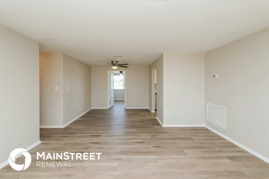 Building Photo - 1546 Linstock Dr