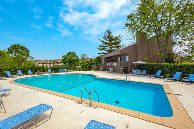 Building Photo - Edenbridge Apartments