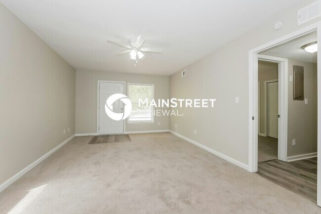 Building Photo - 4 Bedroom Pet-Friendly Home in MORROW, GA ...