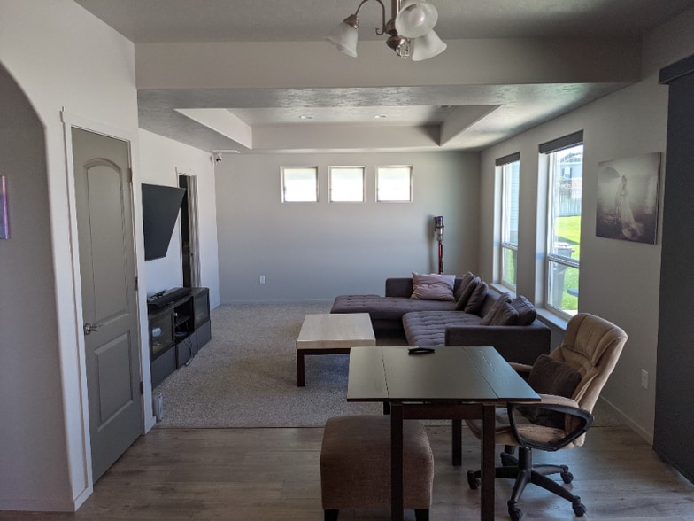 Building Photo - 5814 Sidon Ln