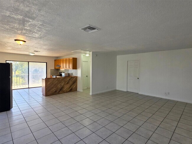 Building Photo - 928 S Federal Hwy