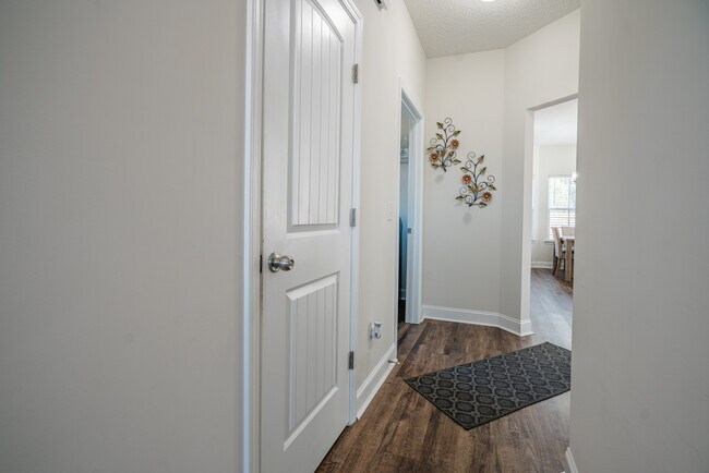 Building Photo - 221 Gambrell Rd