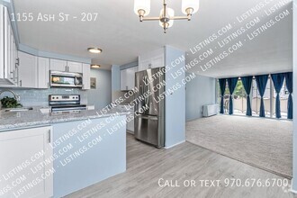 Building Photo - Condo near Congress Park!