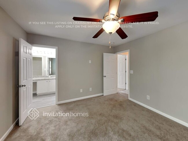Building Photo - 1808 Laurel Green Way