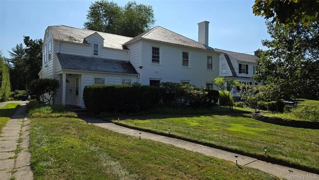 Primary Photo - 98 S Hamilton St