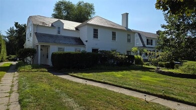 Building Photo - 98 S Hamilton St