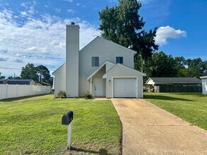 Building Photo - 509 Chownings Dr