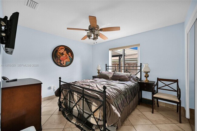 Building Photo - 5081 SW 119th Ave