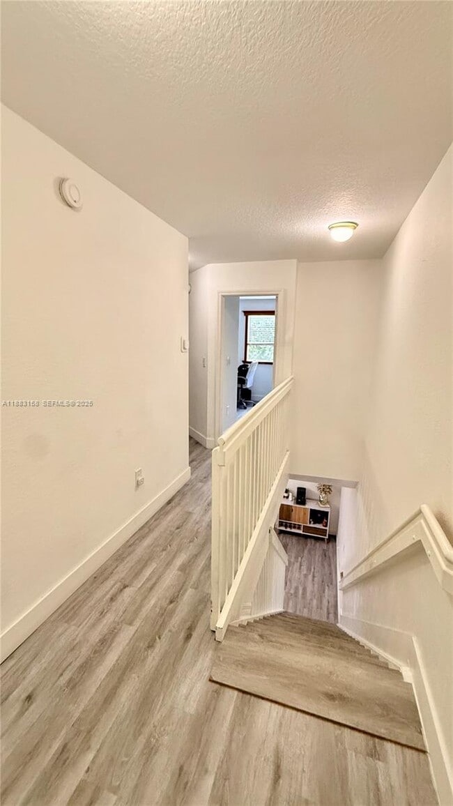 Building Photo - 5725 NW 114th Path