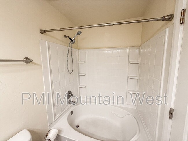 Building Photo - 2779 W 5525 S