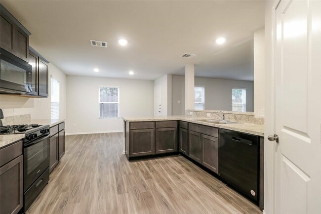 Building Photo - 13528 Stonecat Dr