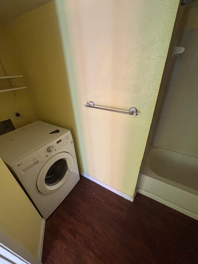 Building Photo - 17210 Imperial Valley Dr