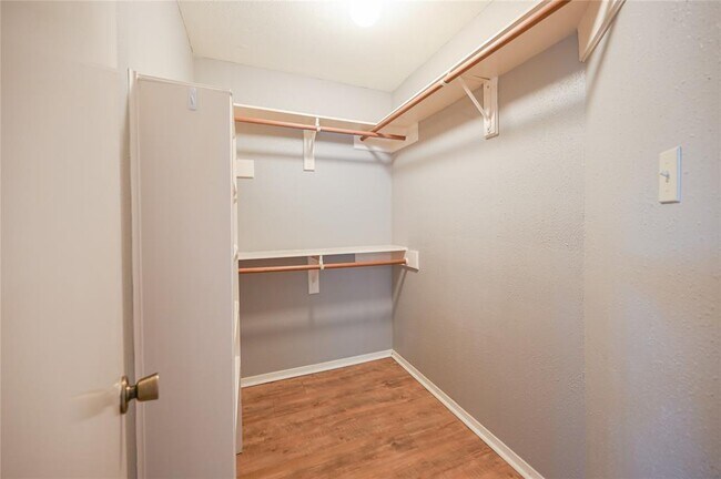 Building Photo - 2822 Swan Meadow Ct
