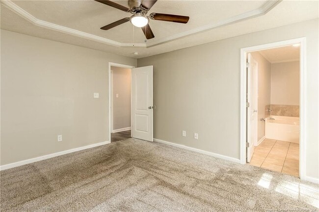 Building Photo - 300 Pageant Ct