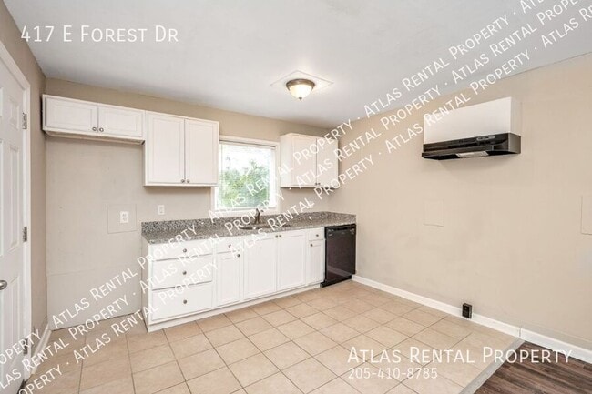 Building Photo - 417 E Forest Dr